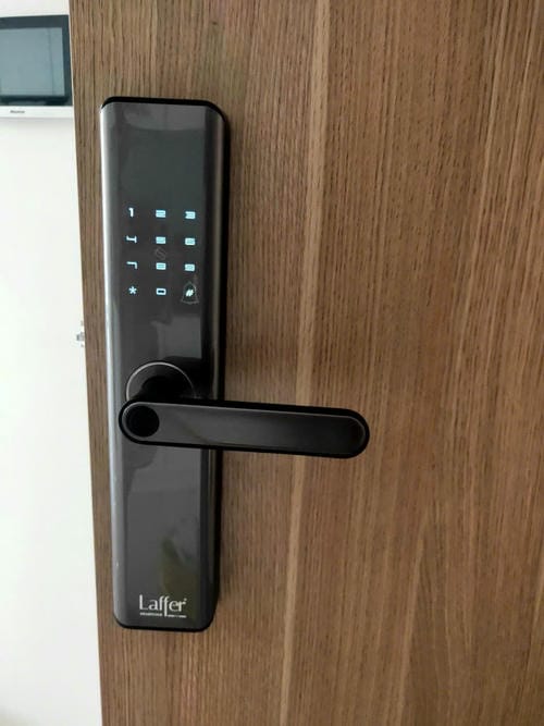 Laffer-LC08-1-1